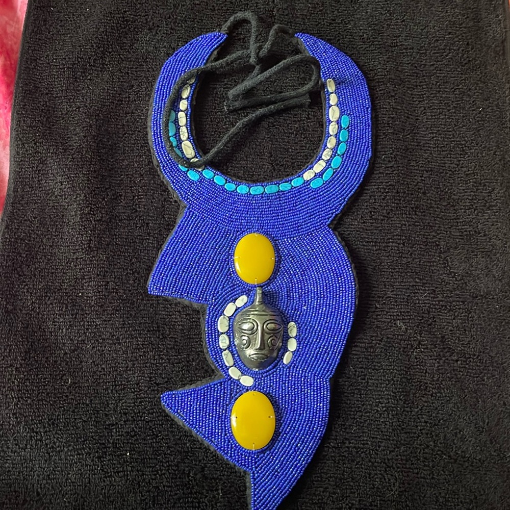 Tribal beard bib